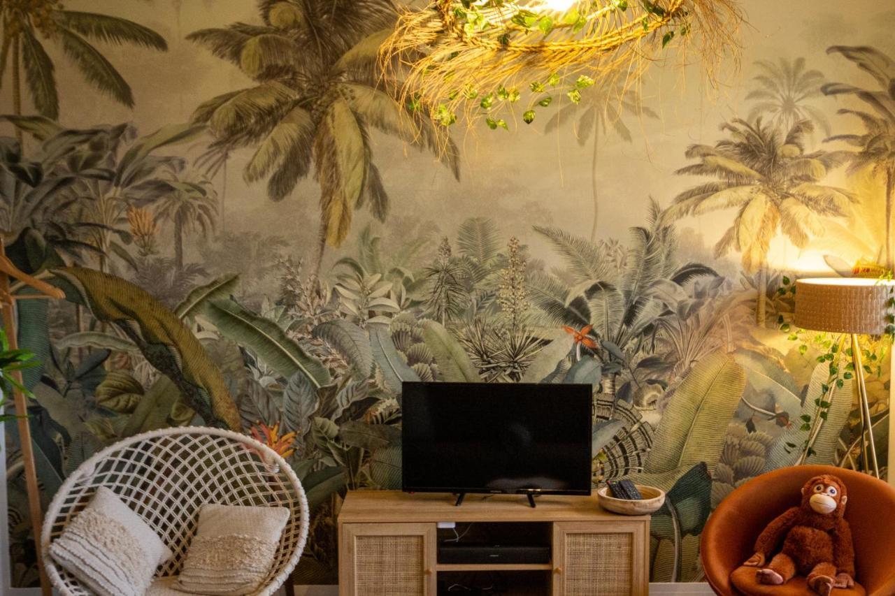 Suite Jungle - Jardin, Netflix Et Parking - Le Manoir Aux Pommes Orbec Luaran gambar